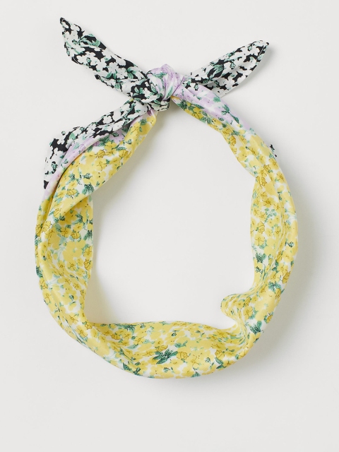 

H&M Women Yellow & White Printed Satin Sustainable Scarf Hairband