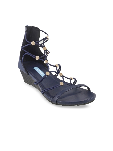 

Metro Women Navy Blue Solid Gladiators