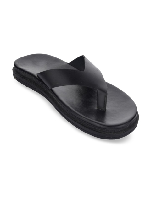 

WCFC Men Black Solid Comfort Sandals