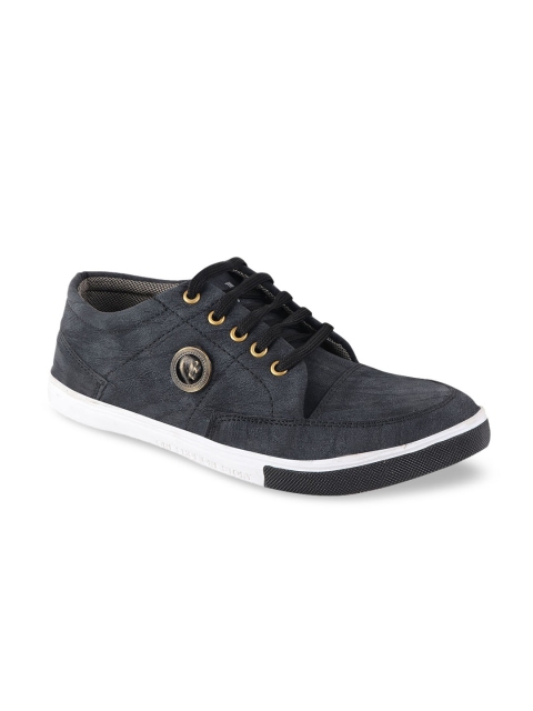 

Histeria Men Black Solid Sneakers