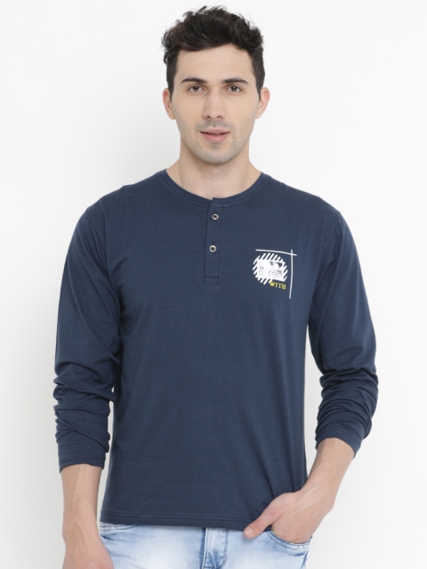 

WITH Men Blue Solid Henley Neck T-shirt