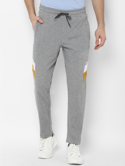 

SKULT by Shahid Kapoor Men Grey Solid Slim-Fit Track Pants