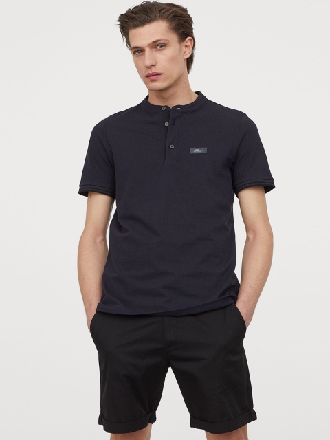 

H&M Men Blue Solid Grandad Collar Polo Shirt
