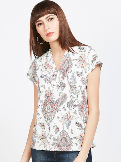 

CODE by Lifestyle Women Off-White Printed Top