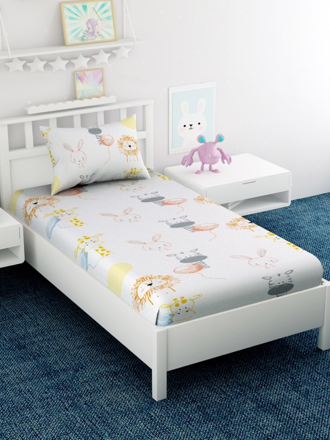 

EverHOME White & Orange Cartoon Characters 210 TC Cotton 1 Single Bedsheet with 1 Pillow Covers