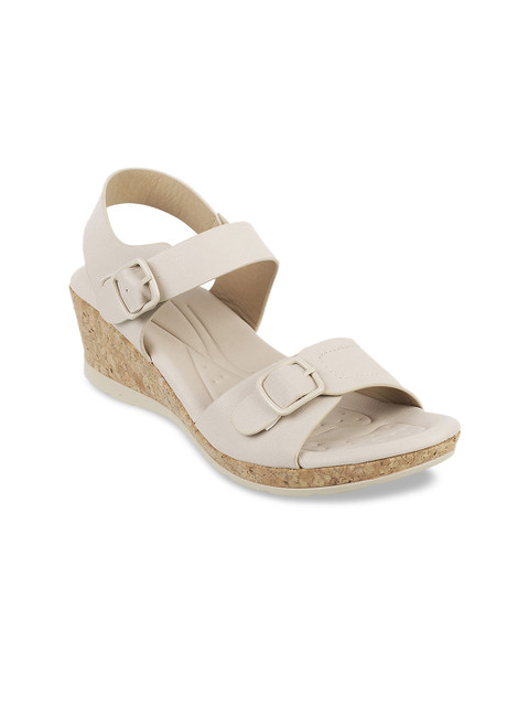 

Metro Women Beige Solid Heels