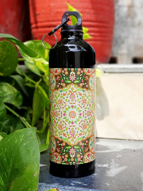 

KOLOROBIA Black & Green Mughal Blooms Printed Sipper Water Bottle 750 ml