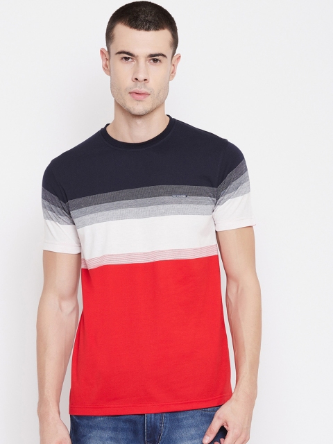 

Okane Men Red & Navy Blue Colourblocked Round Neck T-shirt