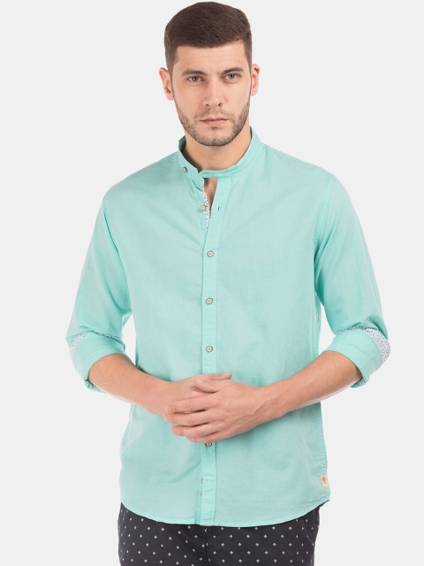 

Cherokee Men Turquoise Blue Regular Fit Solid Casual Shirt