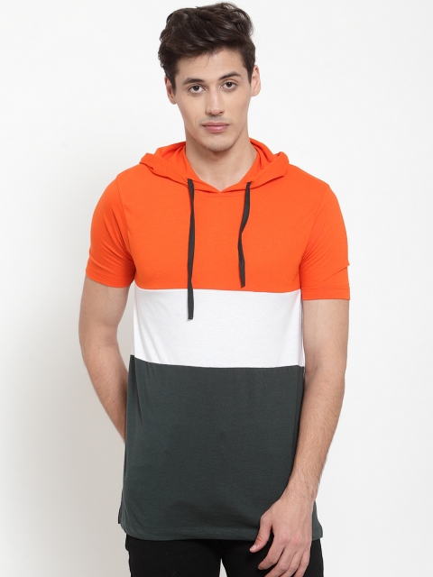 

Kalt Men Green Colourblocked Hood T-shirt