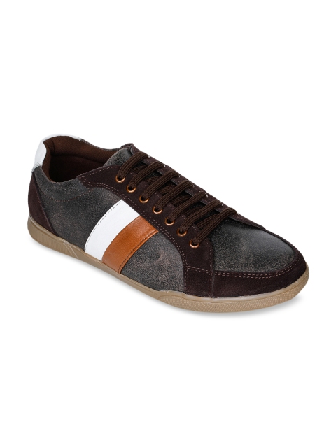

Bruno Manetti Men Brown & White Striped Leather Sneakers