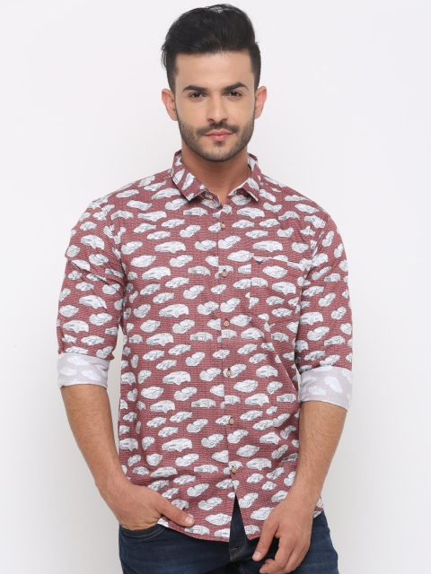 

WITH Men Red & White Slim Fit Printed Casual Shirt