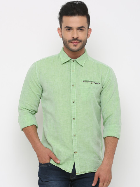 

WITH Men Green Slim Fit Solid Casual Shirt