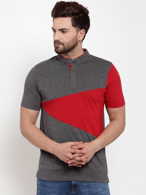 

Kalt Men Grey & Red Colourblocked Round Neck T-shirt