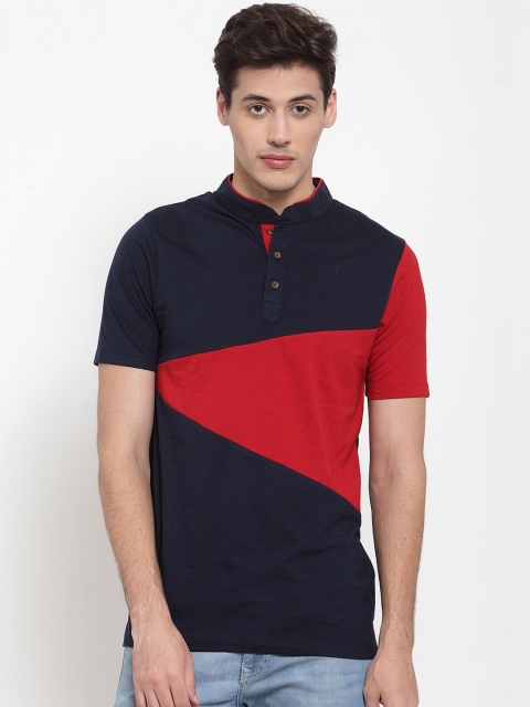 

Kalt Men Navy Blue Colourblocked Mandarin Collar T-shirt