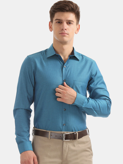 

Excalibur Men Blue Slim Fit Self Design Formal Shirt