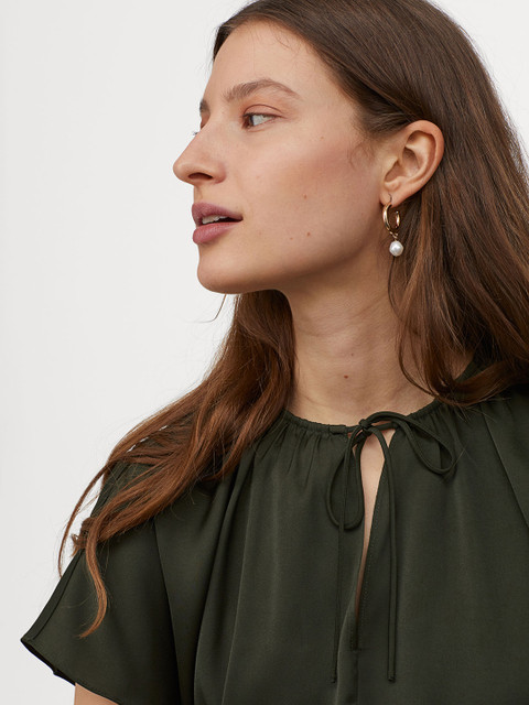 

H&M Women Green Solid V-neck Satin Blouse