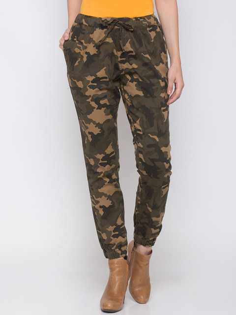 

Globus Women Green Regular Fit Printed Joggers