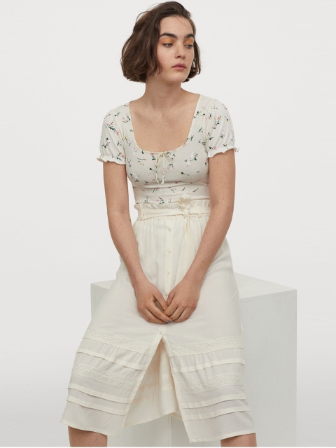 

H&M Women White Solid Lace-Trimmed Skirt