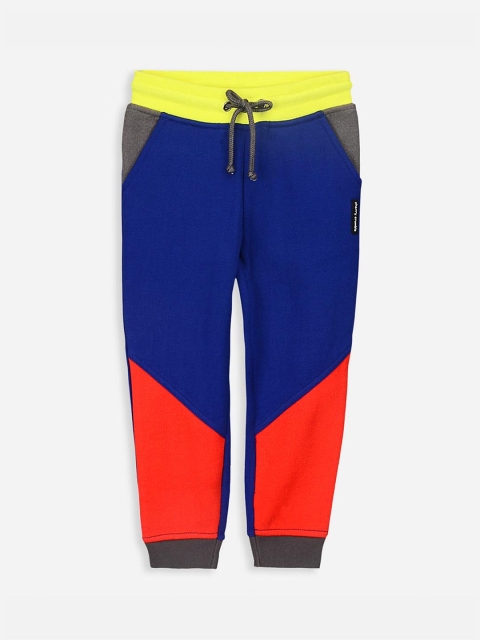 

Cherry Crumble Unisex Kids Blue & Red Regular Fit Printed Joggers