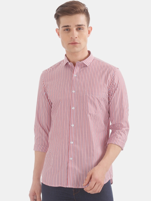 

Excalibur Men Red & Sea Green Slim Fit Striped Casual Shirt