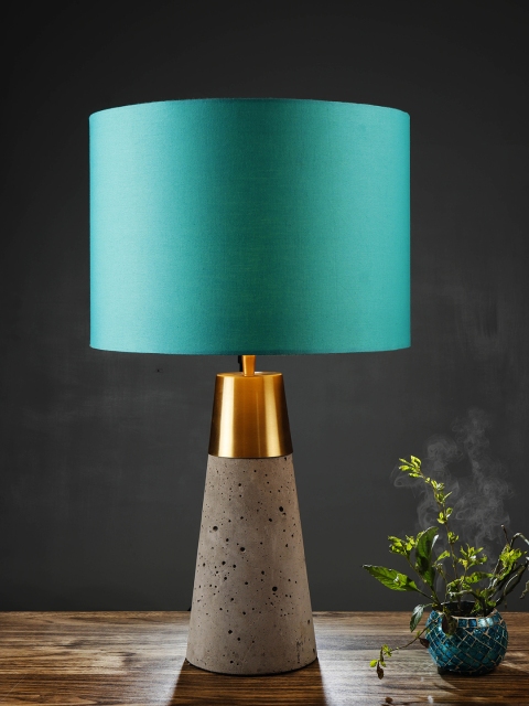 

Grated Ginger Blue Solid Handcrafted Table Top Lamp with Shade