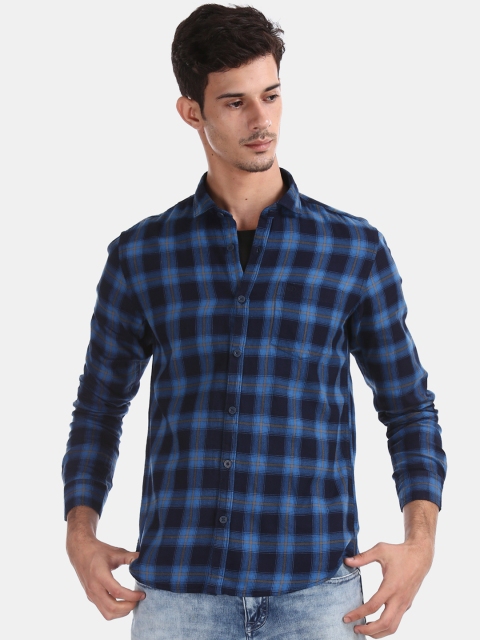 

Ruggers Men Blue Contemporary Regular Fit Checked Casual Shirt