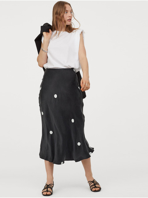 

H&M Women Black Lyocell-Blend Satin Skirt