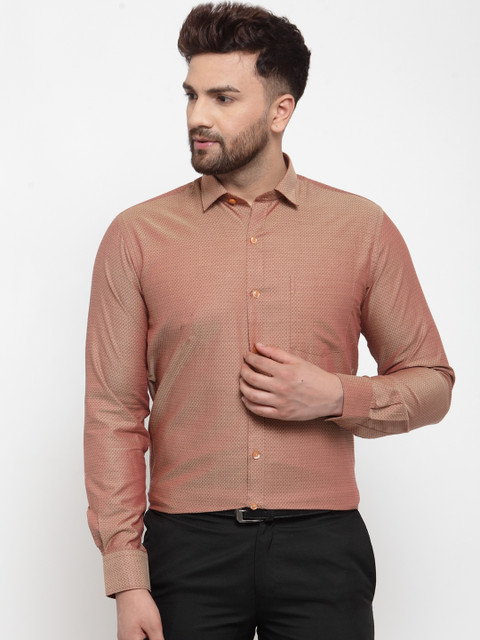 

Copperline Men Brown Comfort Slim Fit Self Design Formal Shirt