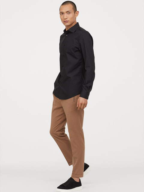 

H&M Men Black Solid Coolmax Shirt Slim Fit