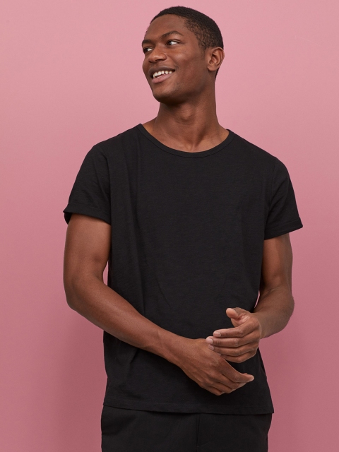 

H&M Men Black Solid Slub Jersey T-Shirt