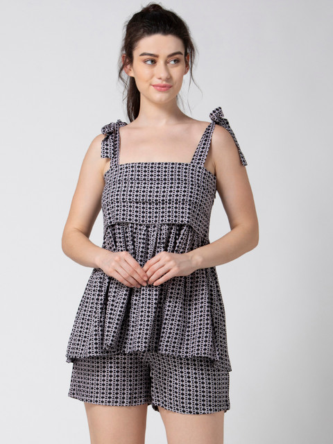 

ADORENITE Women Black Printed Night suit
