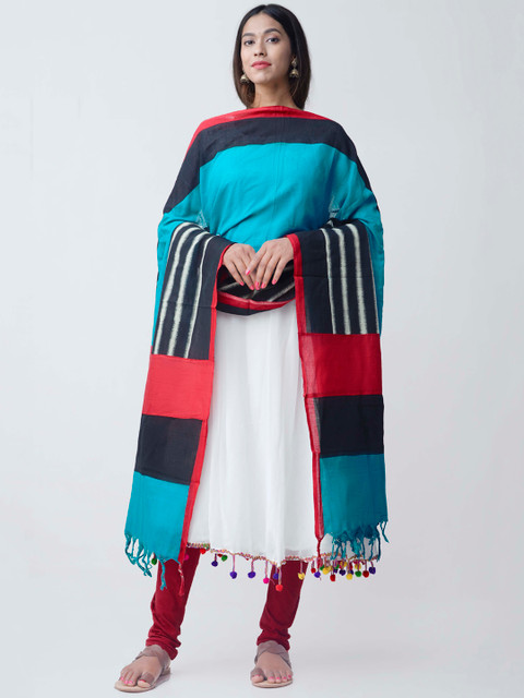 

Unnati Silks Blue & Black Printed Pochampally Cotton Dupatta
