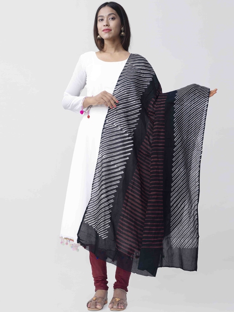 

Unnati Silks Black & White Striped Pure Rajasthani Malmal Pure Cotton Dupatta
