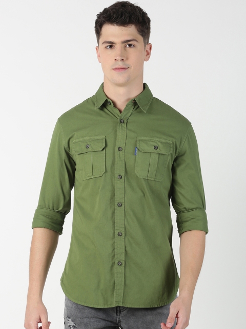

Blue Saint Men Green Regular Fit Solid Casual Shirt