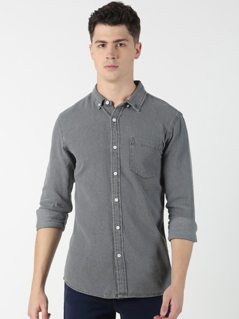 

Blue Saint Men Grey Regular Fit Solid Casual Shirt