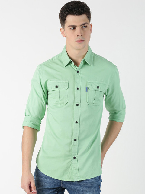 

Blue Saint Men Sea Green Regular Fit Solid Casual Shirt