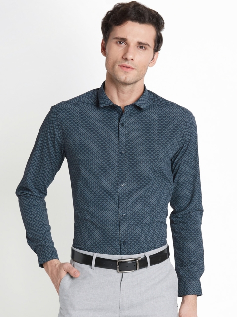 

RICHARD PARKER by Pantaloons Men Blue Regular Fit Printed Formal Shirt