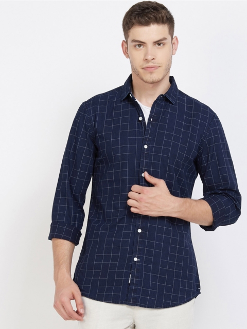 

UCLA Men Navy Blue Slim Fit Checked Casual Shirt