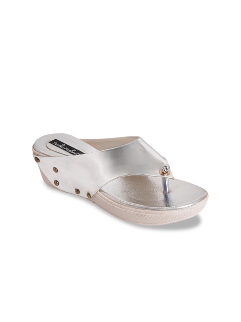 

Funku Fashion Women Silver-Toned Solid Sandals