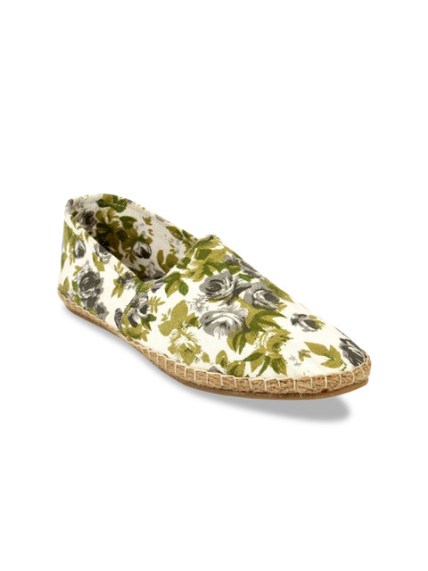 

Fashion Victim Men White & Green Printed Lightweight Espadrilles