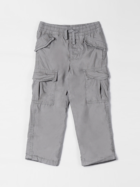 

GAP Boys Grey Slim Fit Solid Cargos