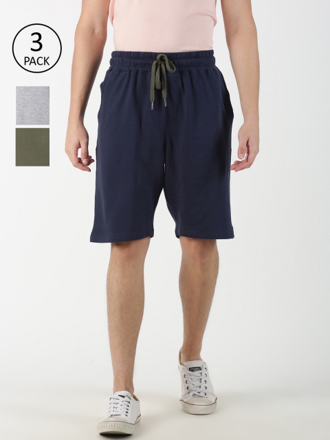 

Blue Saint Men Pack of 3 Solid Regular Fit Shorts, Navy blue