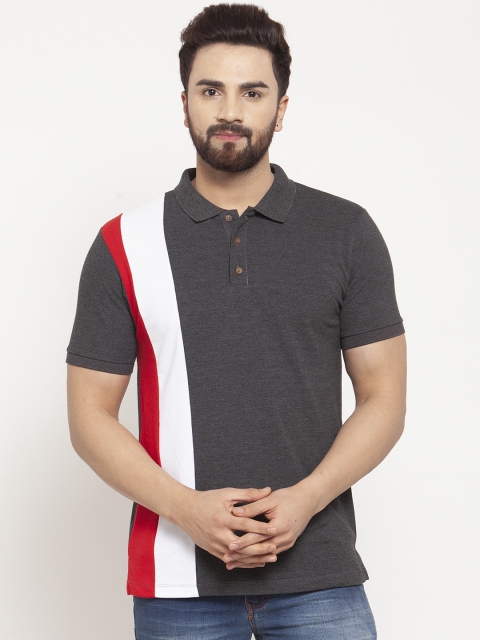

Kalt Men Red Colourblocked Round Neck T-shirt