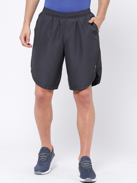 

SG Men Grey Solid Regular Fit Sports Shorts