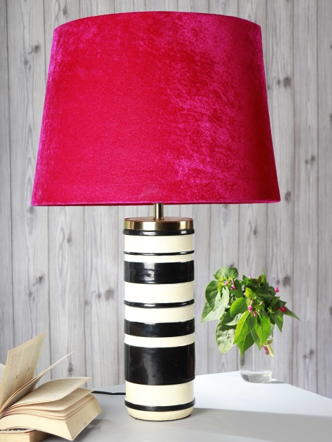 

Grated Ginger Pink Self Design Handcrafted Table Top Lamp with Shade
