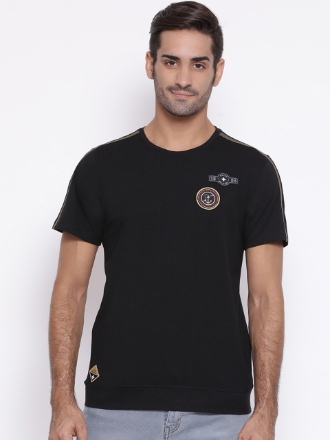 

SWISS MILITARY Men Black Solid Round Neck Pure Cotton T-shirt