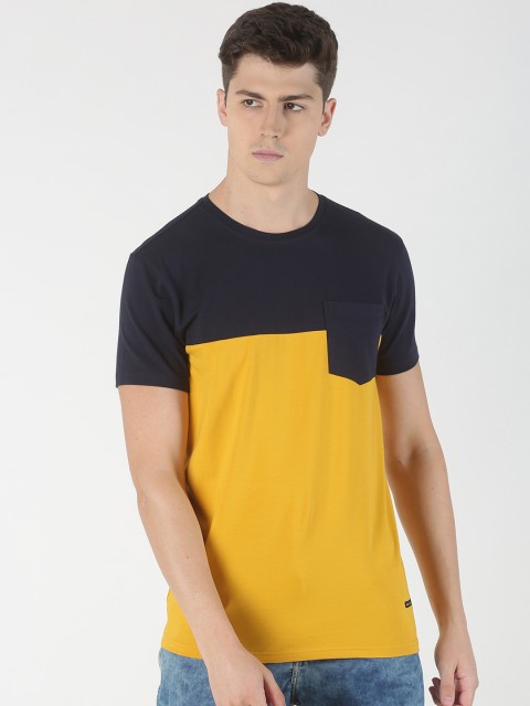 

BLACK BUCK Men Black & Yellow Colourblocked Round Neck T-shirt