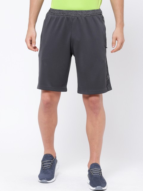 

SG Men Grey Solid Regular Fit Sports Shorts