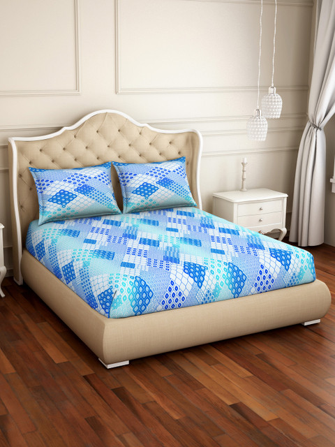 

CORE Designed by SPACES Blue & White Geometric 104 TC Cotton 1 Queen Bedsheet with 2 Pillow Covers